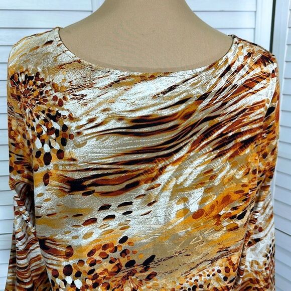 Chico’s Top Size 3 XL (16) Stretchy Knit Animal Print - Picture 7 of 13